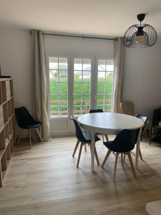 Asinellas Maison 3 Chambres 150 M De La Plage Asnelles Eksteriør billede